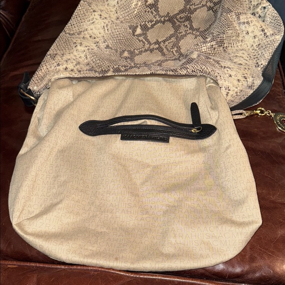 Isaac Mizrahi Cream and Black Snakeskin Hobo Bag - Picture 6 of 6